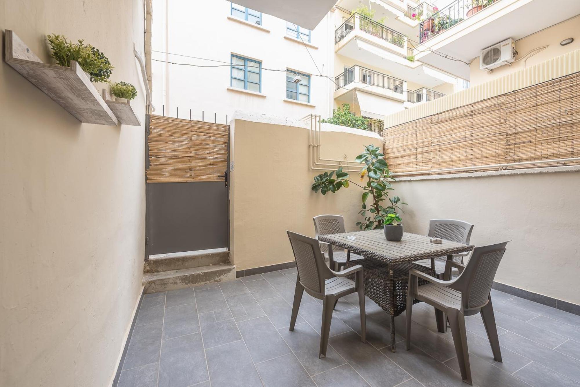 Apartament Peaceful And Comfy 2Ba In Athens Heart Zewnętrze zdjęcie