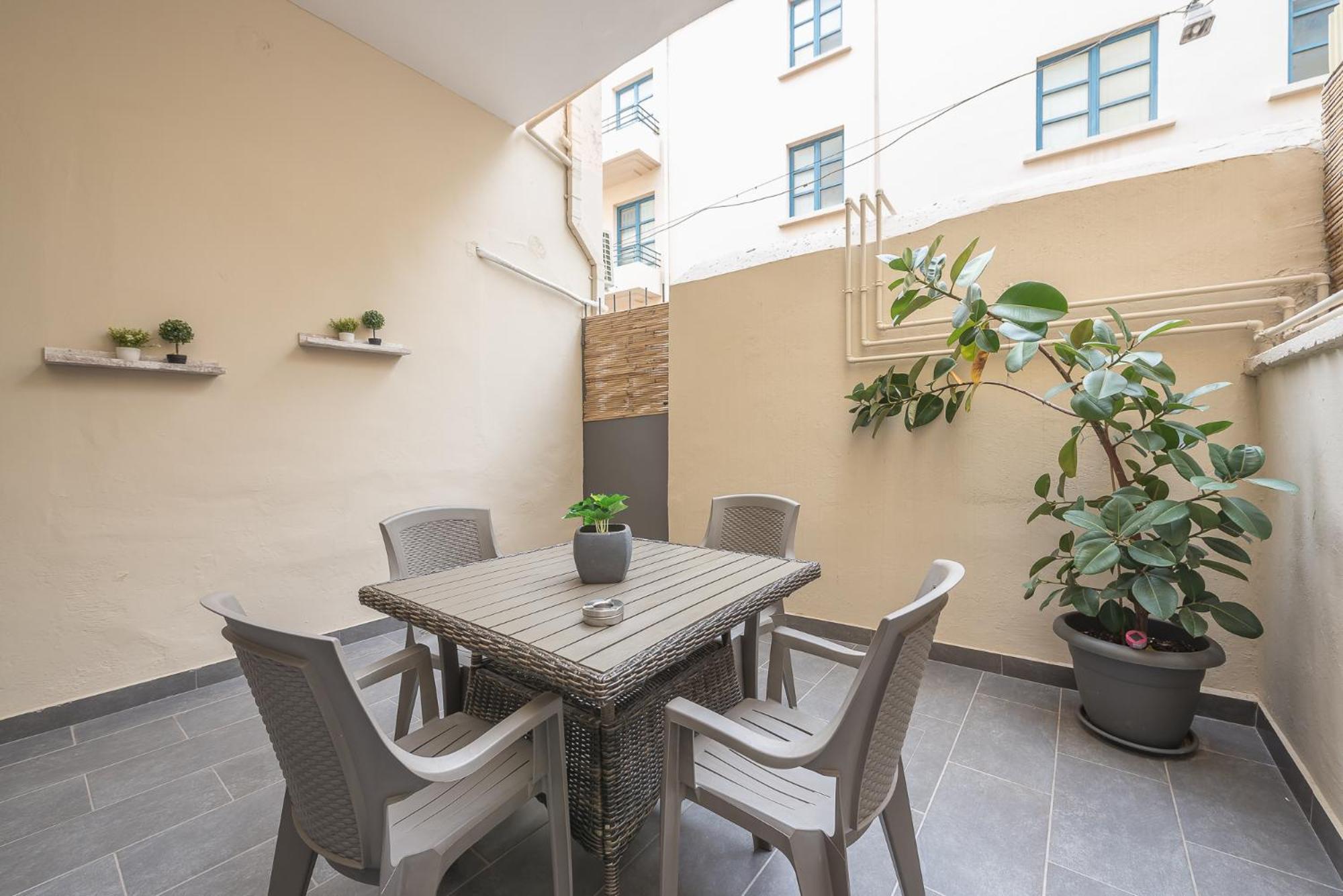 Apartament Peaceful And Comfy 2Ba In Athens Heart Zewnętrze zdjęcie
