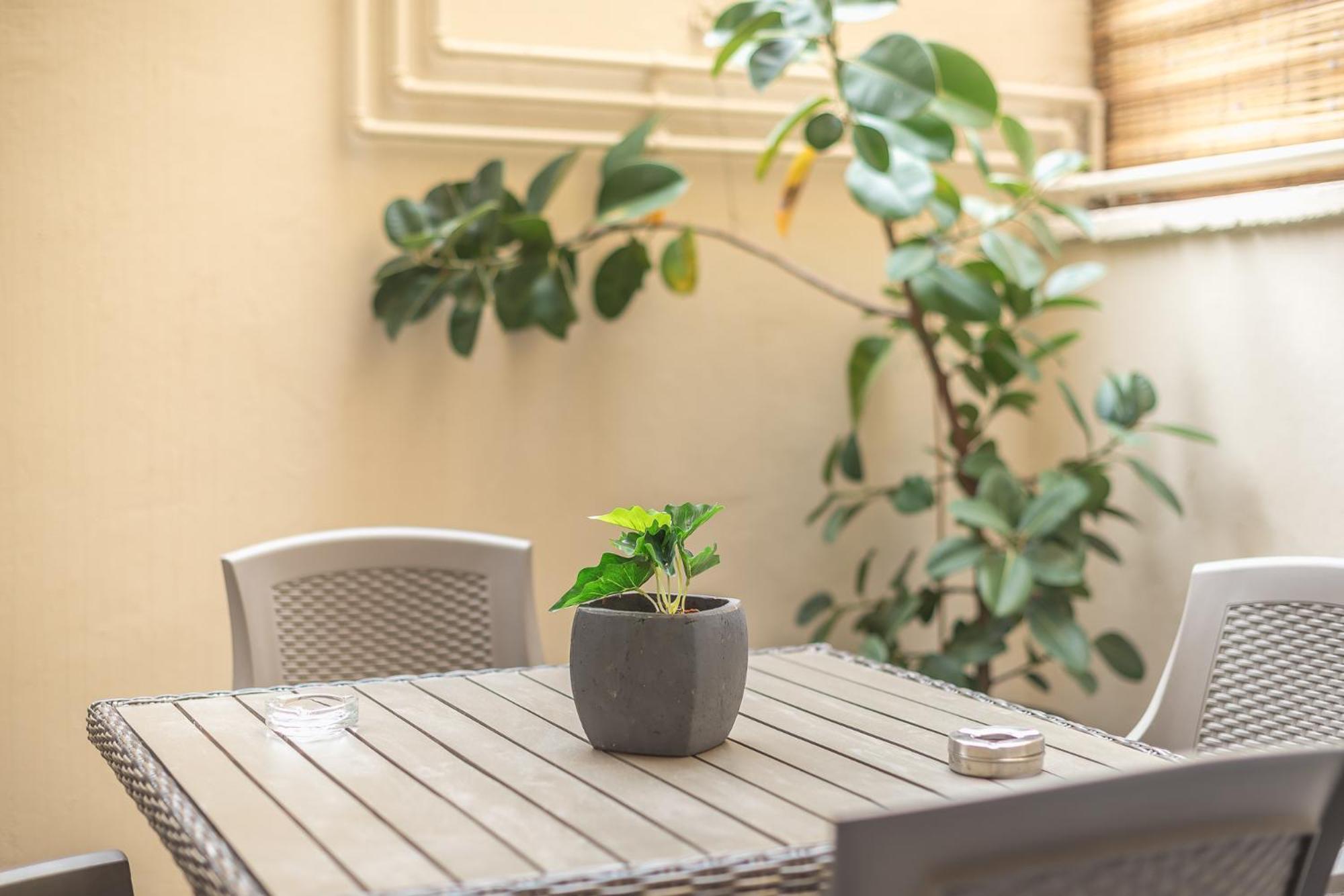 Apartament Peaceful And Comfy 2Ba In Athens Heart Zewnętrze zdjęcie